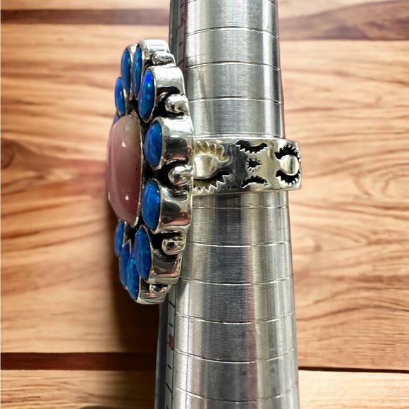 Pink Conch & Blue Fire Opals in Sterling Silver Ring - Picture 5 of 11